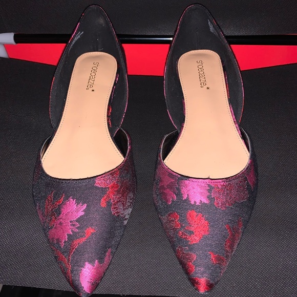 COPY - Dressy, Classy, Flashy Floral Brocade & Pearl Flat - Picture 1 of 6